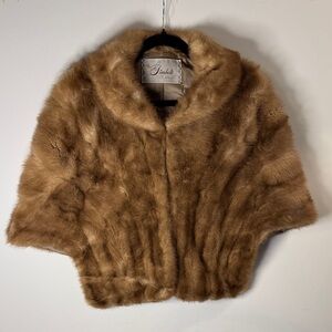 Luxurious Light Brown/Champagne Fur Stole with pockets & matching hat